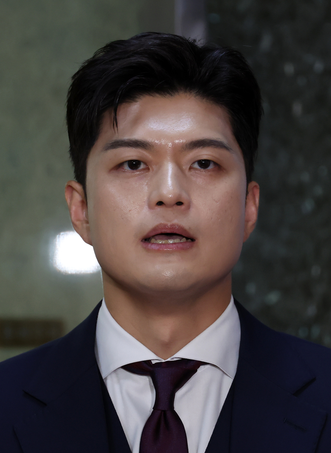 용태 국민의힘 비상대책위원장이 16일 서울 여의도 국회에서 현안 백브리핑을 하고 있다. 사진=뉴시스