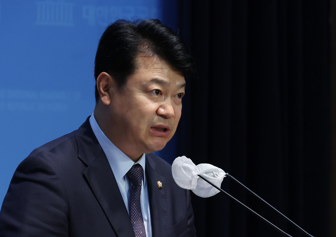 복기왕 더불어민주당 의원. 사진=뉴시스