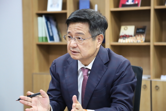 “언론상대 불필요한 소송 줄인다”… 野김장겸, ‘언론중재 사각지대 해소법’ 대표 발의