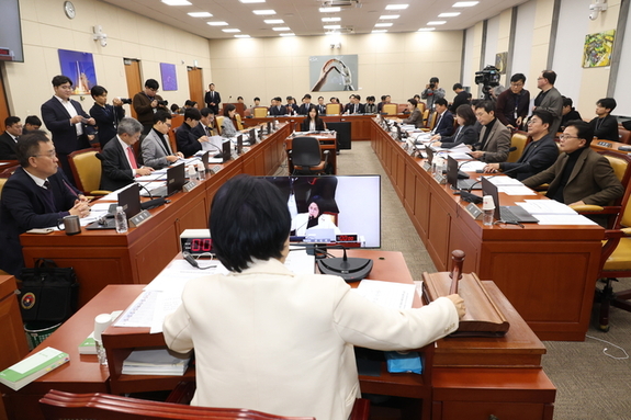 정교모 성명 "反헌법적 정보통신망법은 정권 비판 입틀막, 즉각 철회하라"