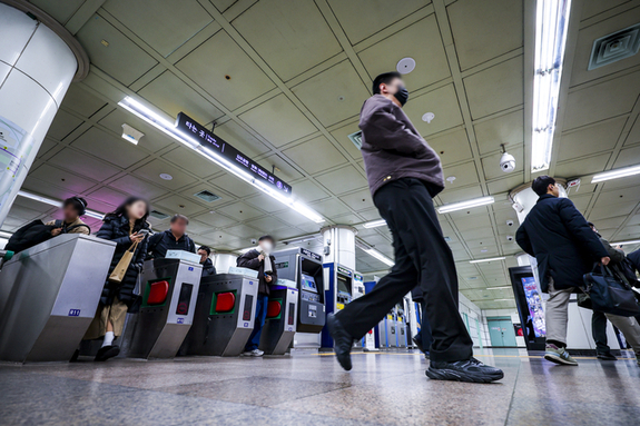 연예인 결혼설·사망설… 설 연휴 회자된 '가짜뉴스’