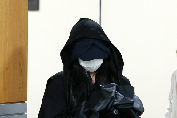 "어제 사망했대"… 가짜 콘텐츠로 고수익 노리는 연예계 가짜뉴스