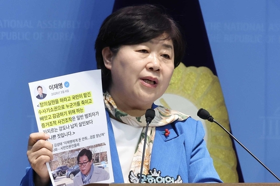 [팩트체크] "한강버스 배 만든 가덕중공업은 페이퍼 컴퍼니"…서영교 발언 '거짓'