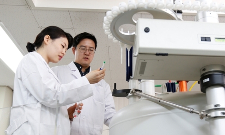 금호석유화학그룹, R＆D 확대로 수요 침체－공급 과잉 '정면돌파'